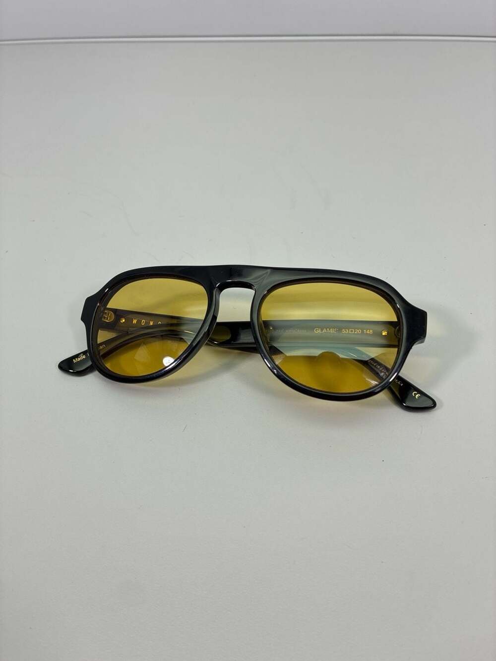 Wonderland Glamis Black & Yellow Aviator Sunglasses 53-20-148